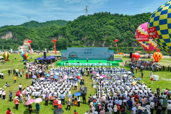 石花雙雄醉助力“5·19中國(guó)旅游日”襄陽市主題活動(dòng)暨“五谷深情 味在谷城”農(nóng)旅博覽會(huì)